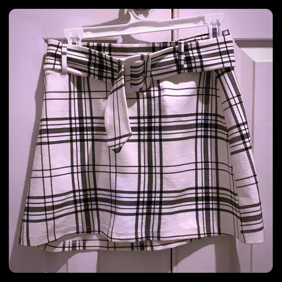 Zara - White Plaid Skirt OBO - Picture 1 of 1